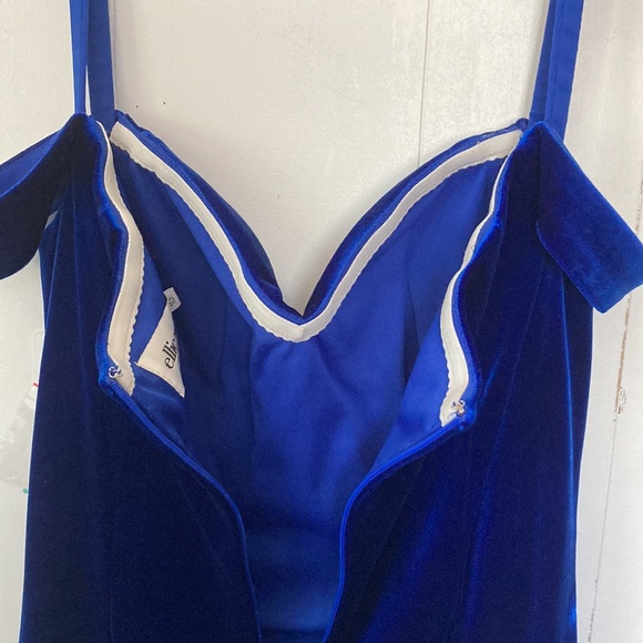 ‼️ NWT ELLIE WILDE MON CHERI GOWN SIZE 10 homecoming / prom - Picture 11 of 16